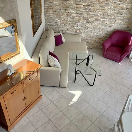 Apartman Simply The *